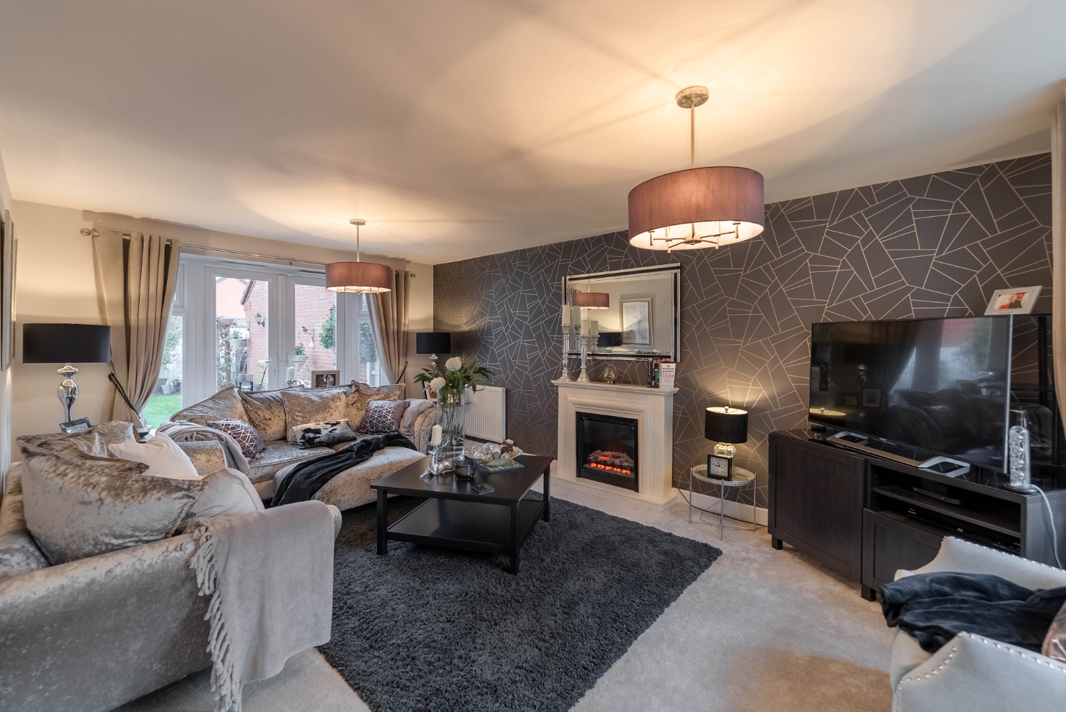 4 bed detached house for sale in Mahaddie Way, Cambridgeshire  - Property Image 3