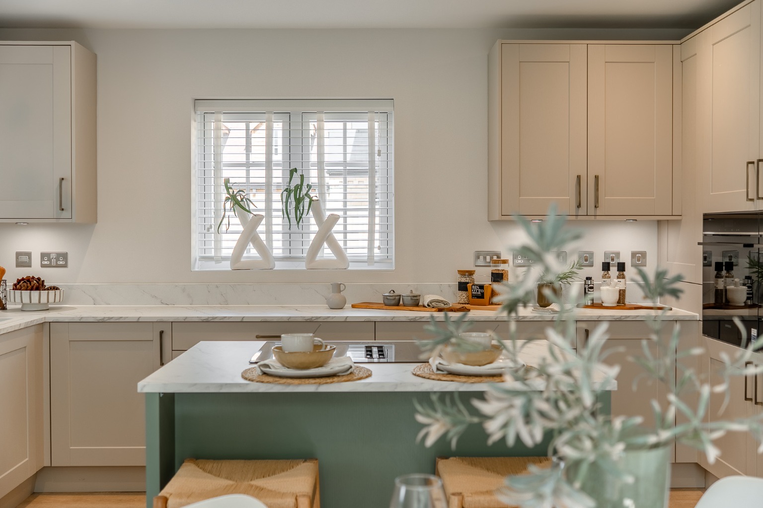 4 bed detached house for sale in Range Rd S, Houghton Road  - Property Image 6