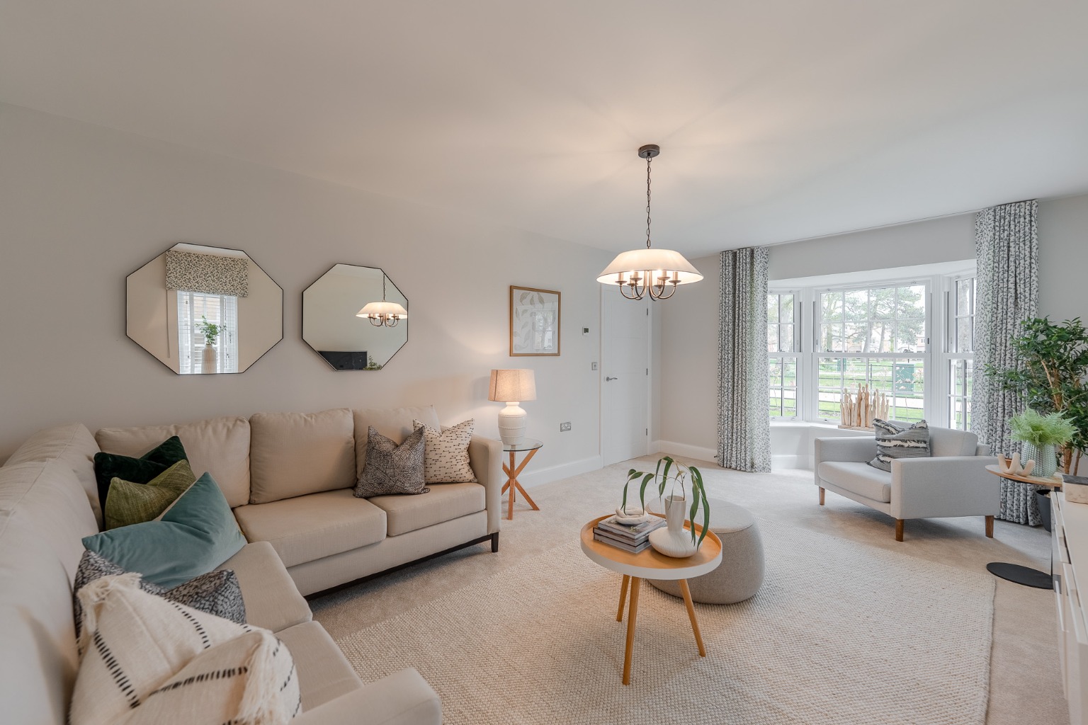 4 bed detached house for sale in Range Rd S, Houghton Road 11