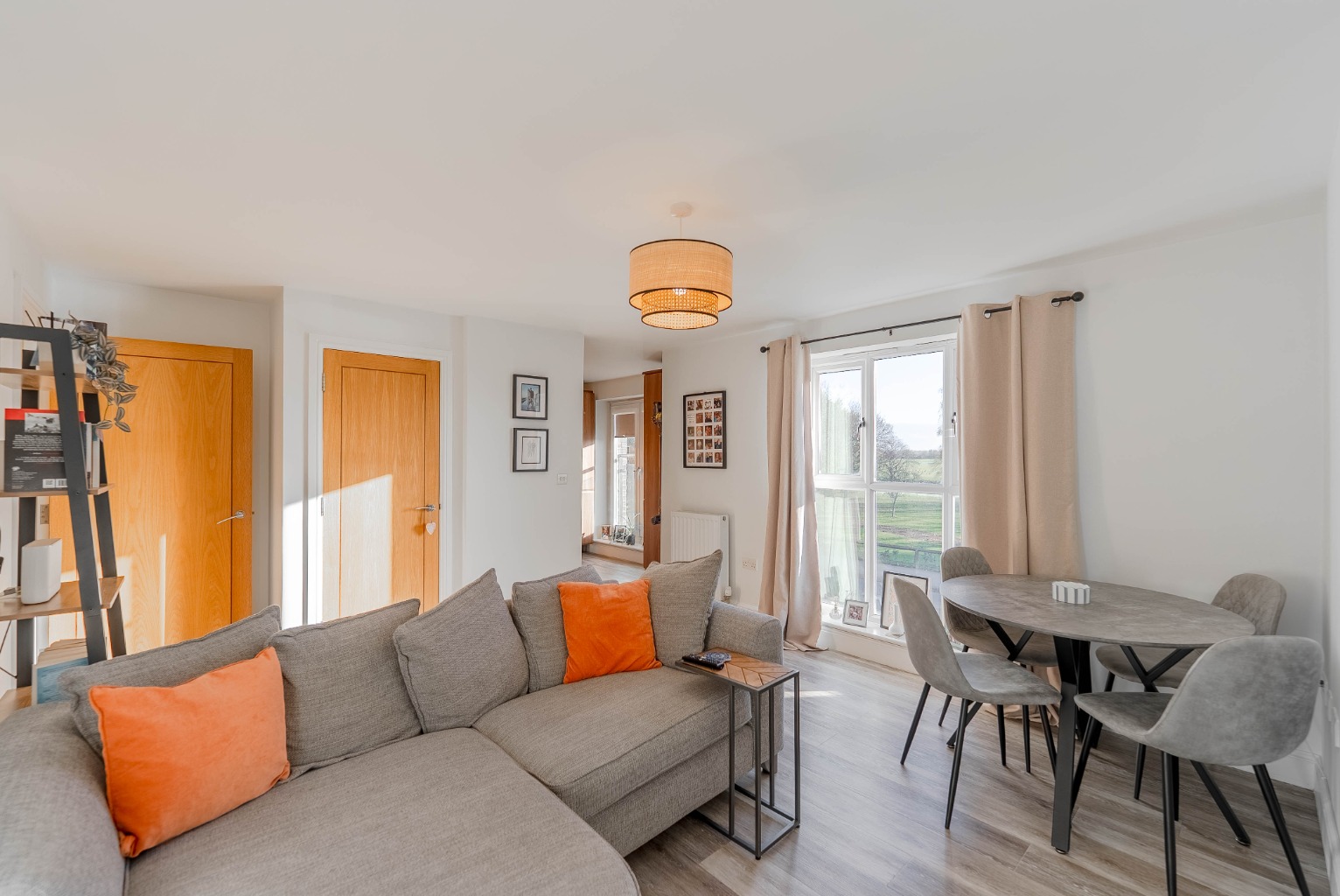 2 bed flat for sale in Temple Place, Huntingdon  - Property Image 6