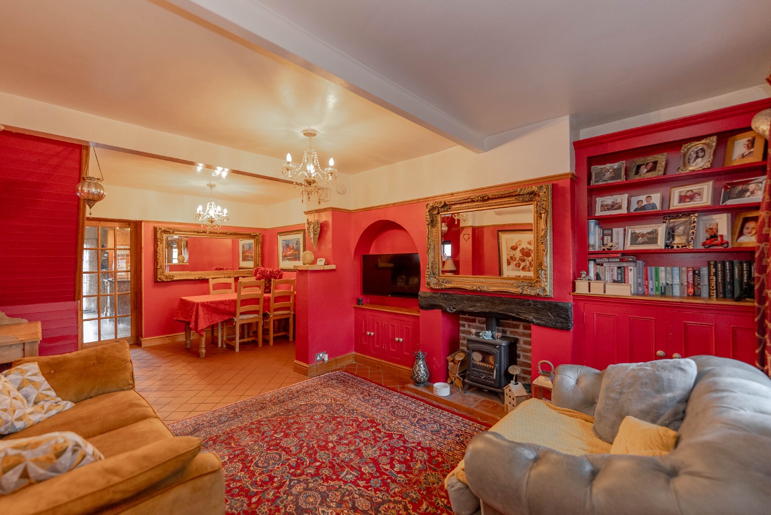 2 bed end of terrace house for sale in Breach Road, Huntingdon 2