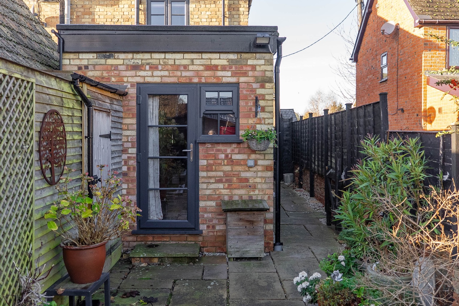 2 bed end of terrace house for sale in Breach Road, Huntingdon 21