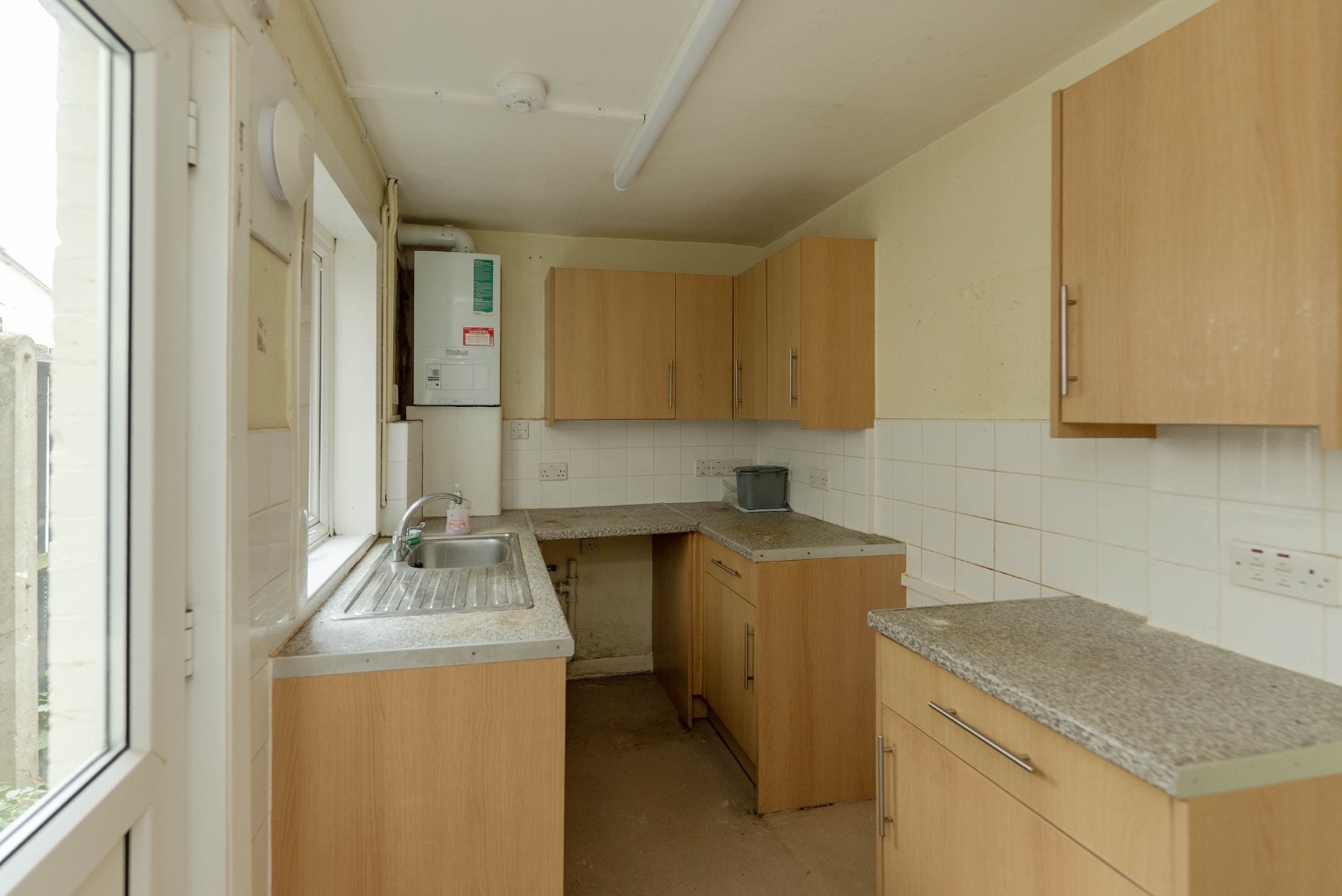 2 bed terraced house for sale in Clarence Road, Peterborough 8