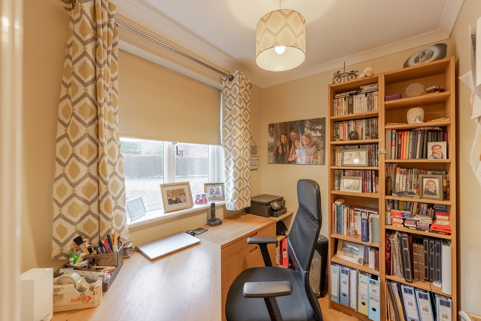 4 bed detached house for sale in Fairfields Drive, Cambridgeshire  - Property Image 6