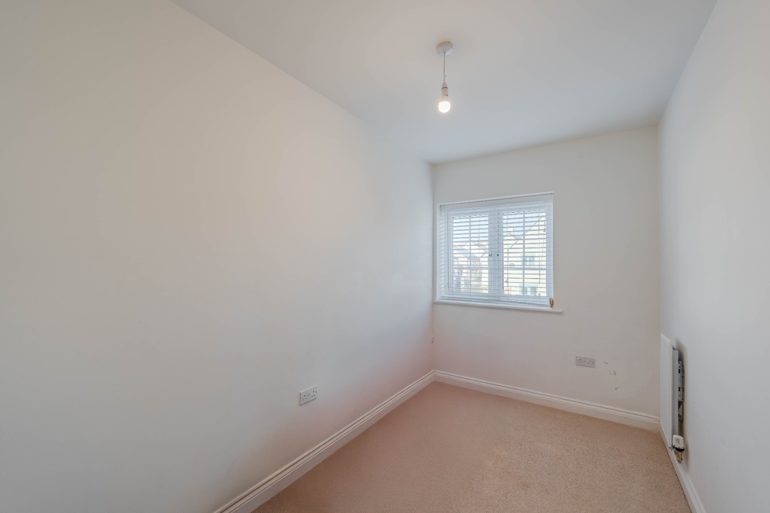 3 bed semi-detached house for sale in Walston Way, Cambridgeshire  - Property Image 13