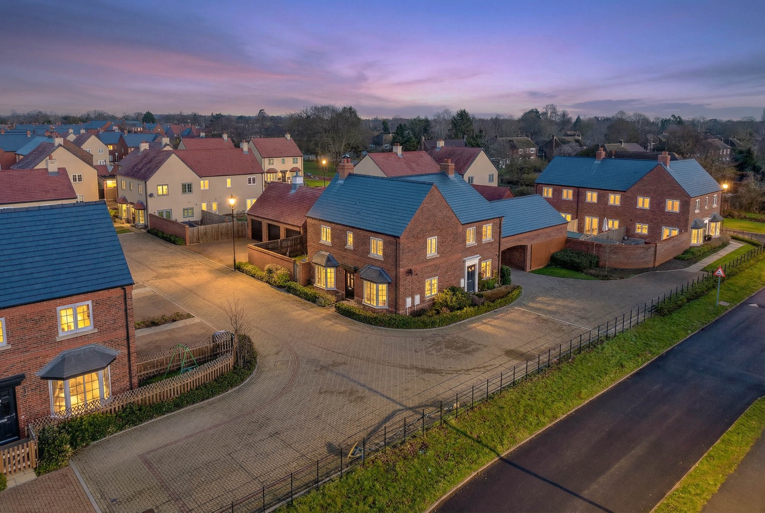 3 bed semi-detached house for sale in Walston Way, Cambridgeshire 17