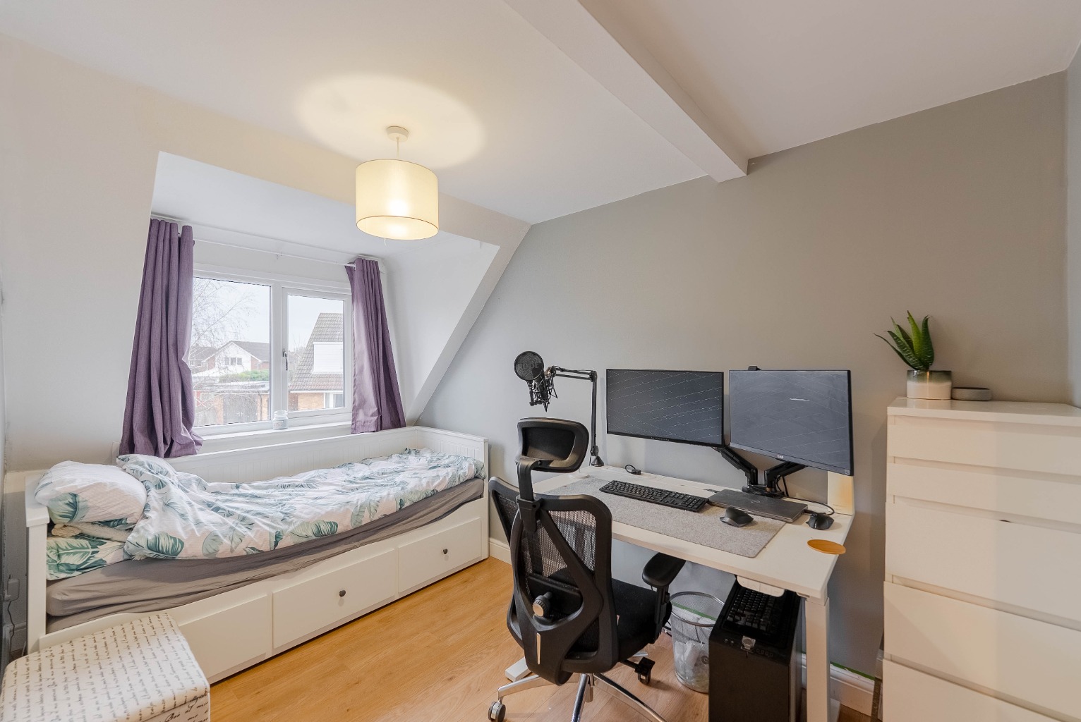 3 bed semi-detached house for sale in Manor Lane, Huntingdon 16