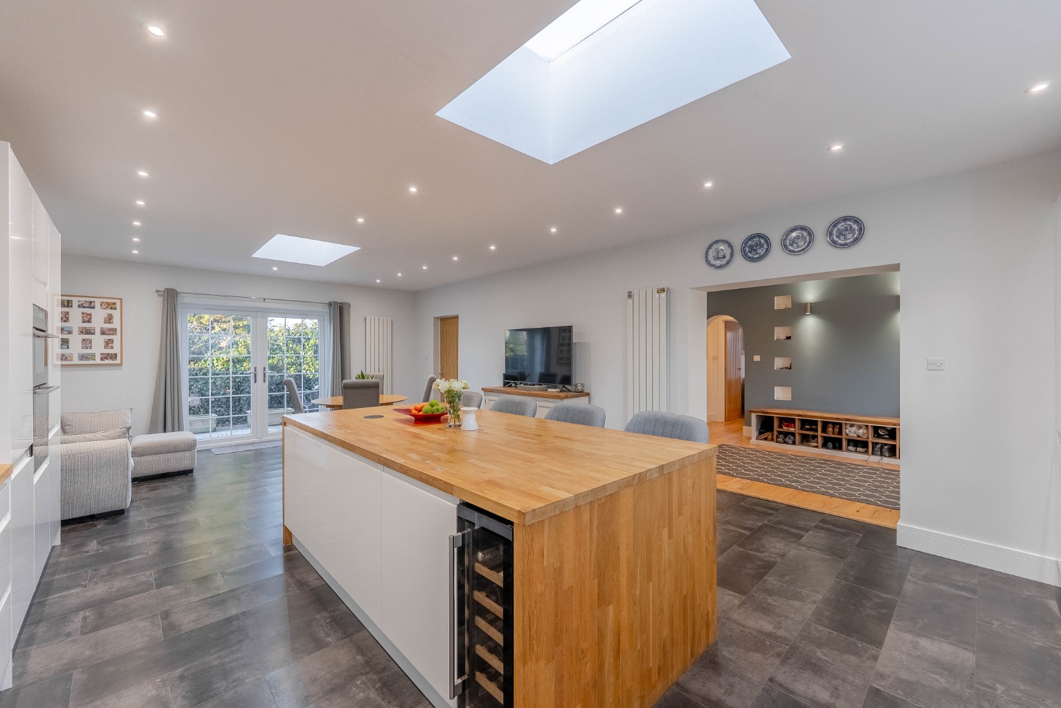 5 bed detached house for sale in Station Road, Cambridgeshire 3