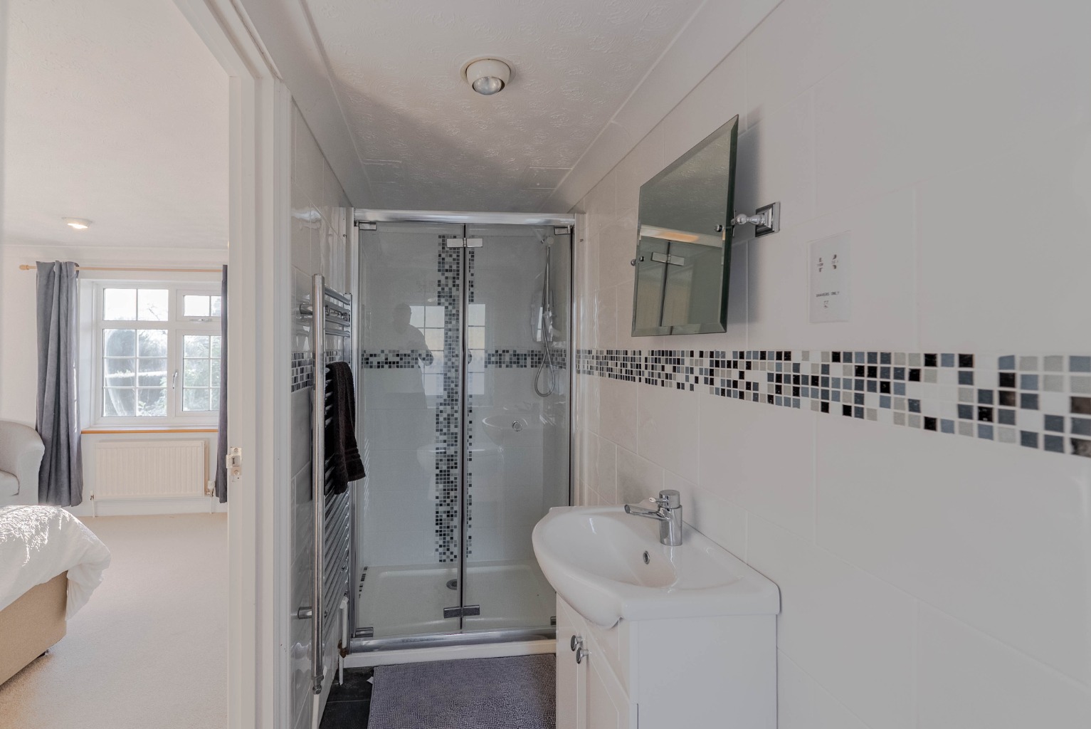 5 bed detached house for sale in Station Road, Cambridgeshire  - Property Image 15