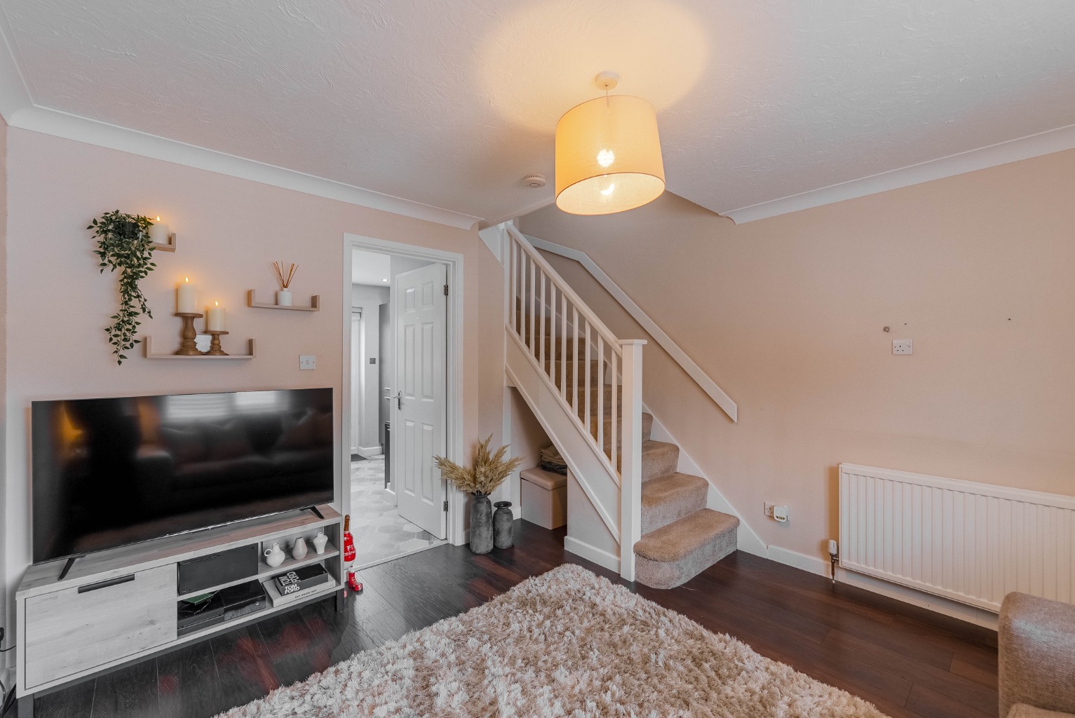 2 bed end of terrace house for sale in Sparrowhawk Way, Cambridgeshire  - Property Image 4