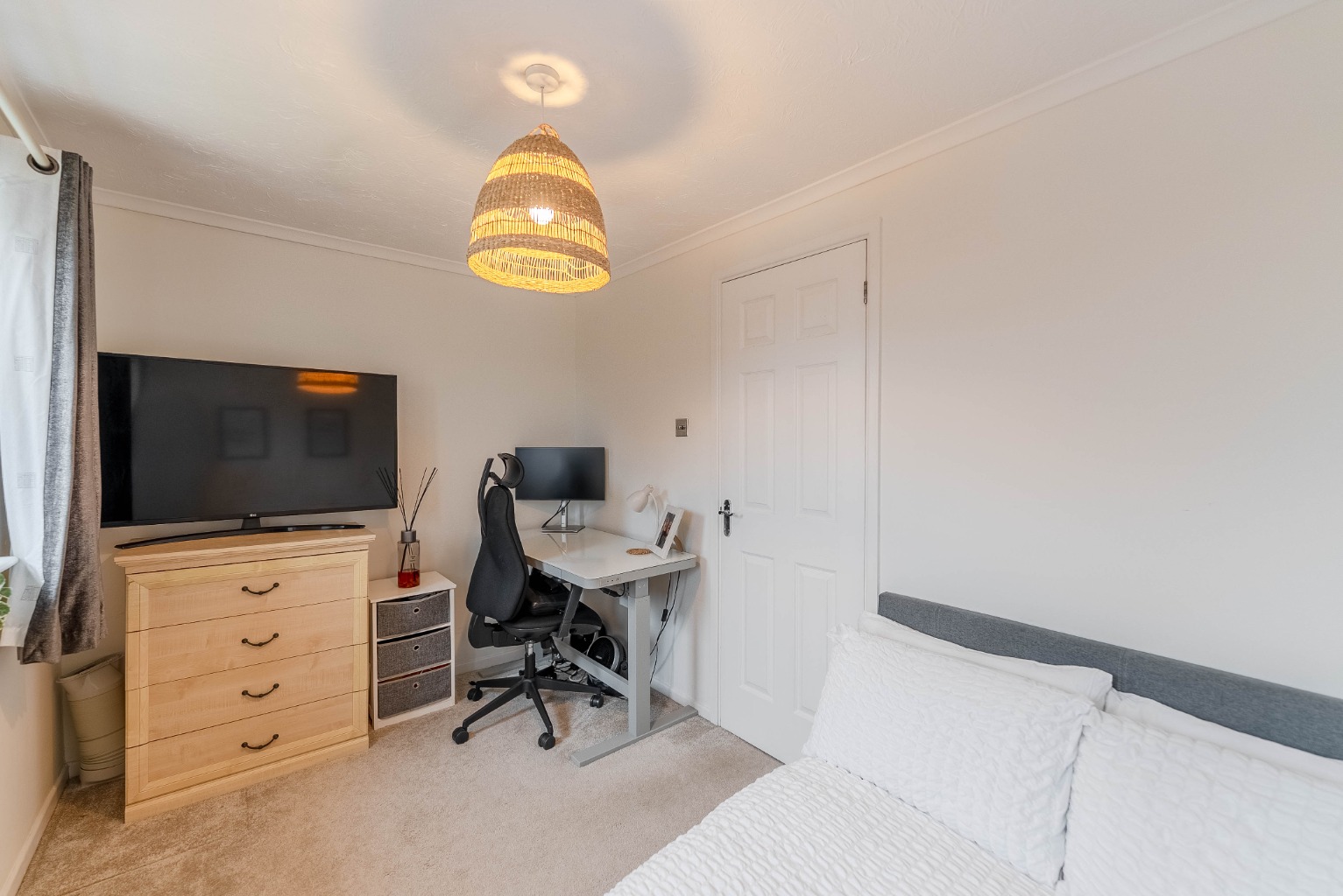 2 bed end of terrace house for sale in Sparrowhawk Way, Cambridgeshire 13