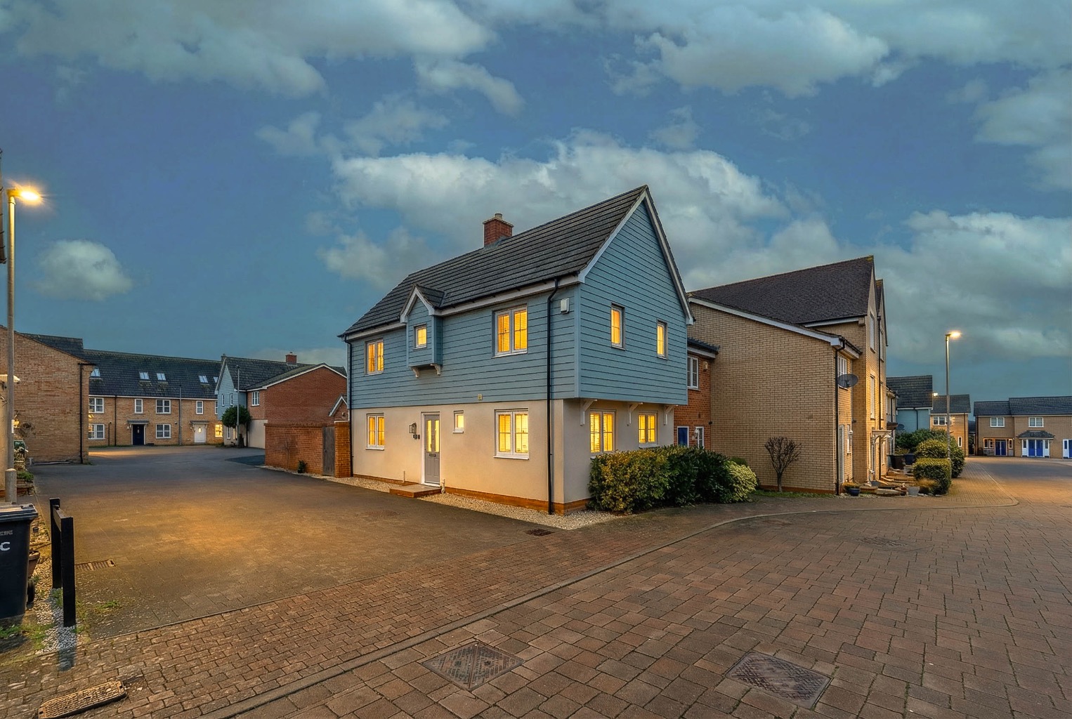 3 bed semi-detached house for sale in Portholme Close, Cambridgeshire  - Property Image 20