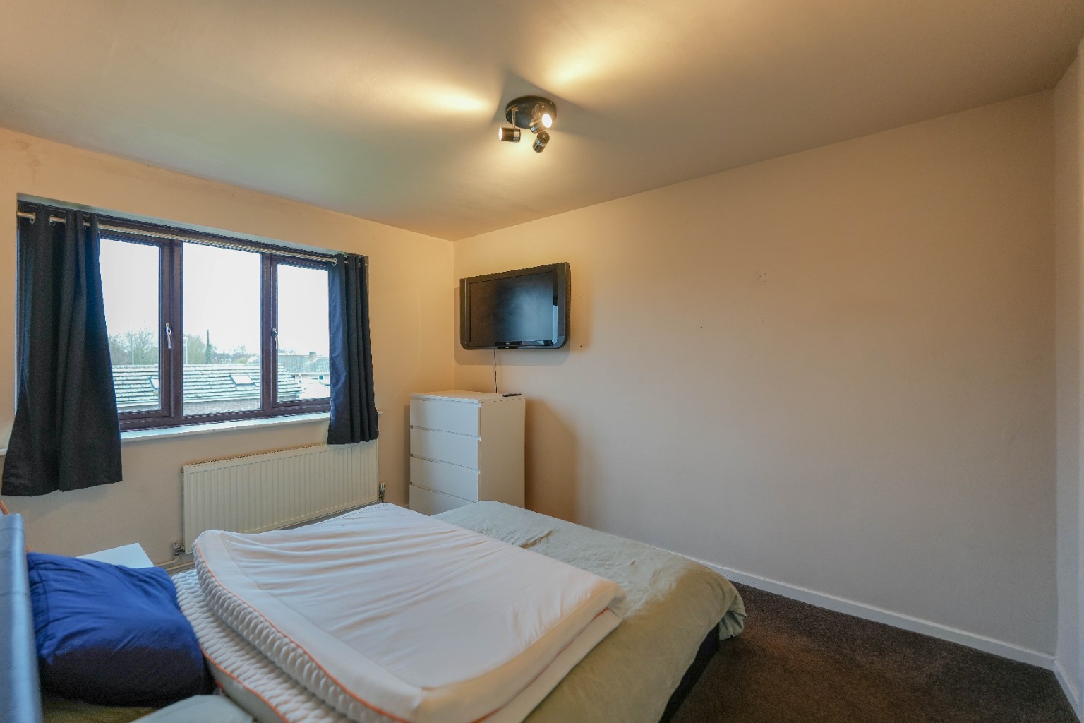 3 bed detached house for sale in Michigan Road, St. Ives 8