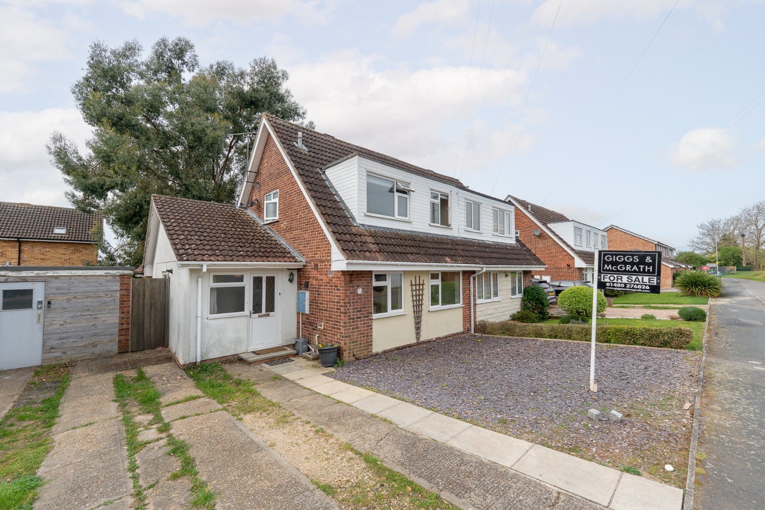 4 bed semi-detached house for sale in Bramble End, Cambridgeshire - Property Image 1