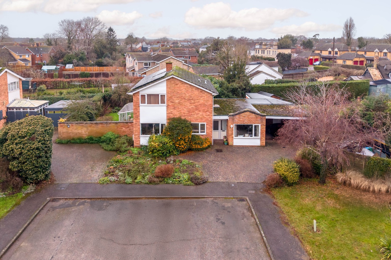 4 bed detached house for sale in Willow Close, Cambridgeshire  - Property Image 7