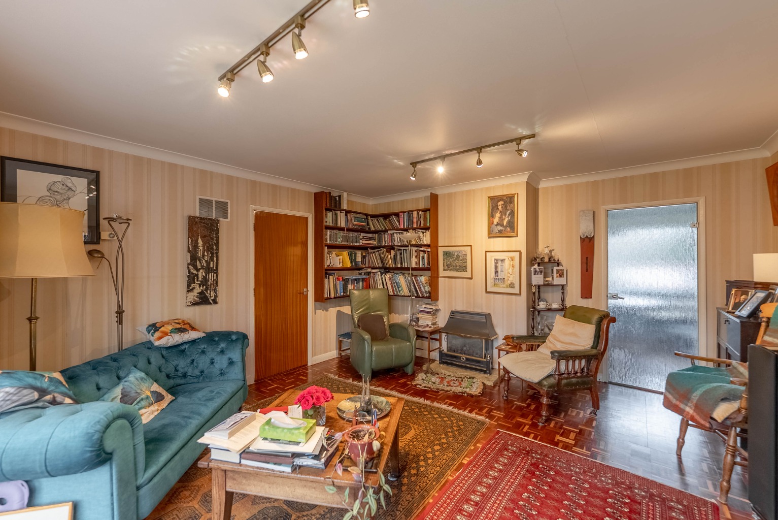 4 bed detached house for sale in Willow Close, Cambridgeshire  - Property Image 9