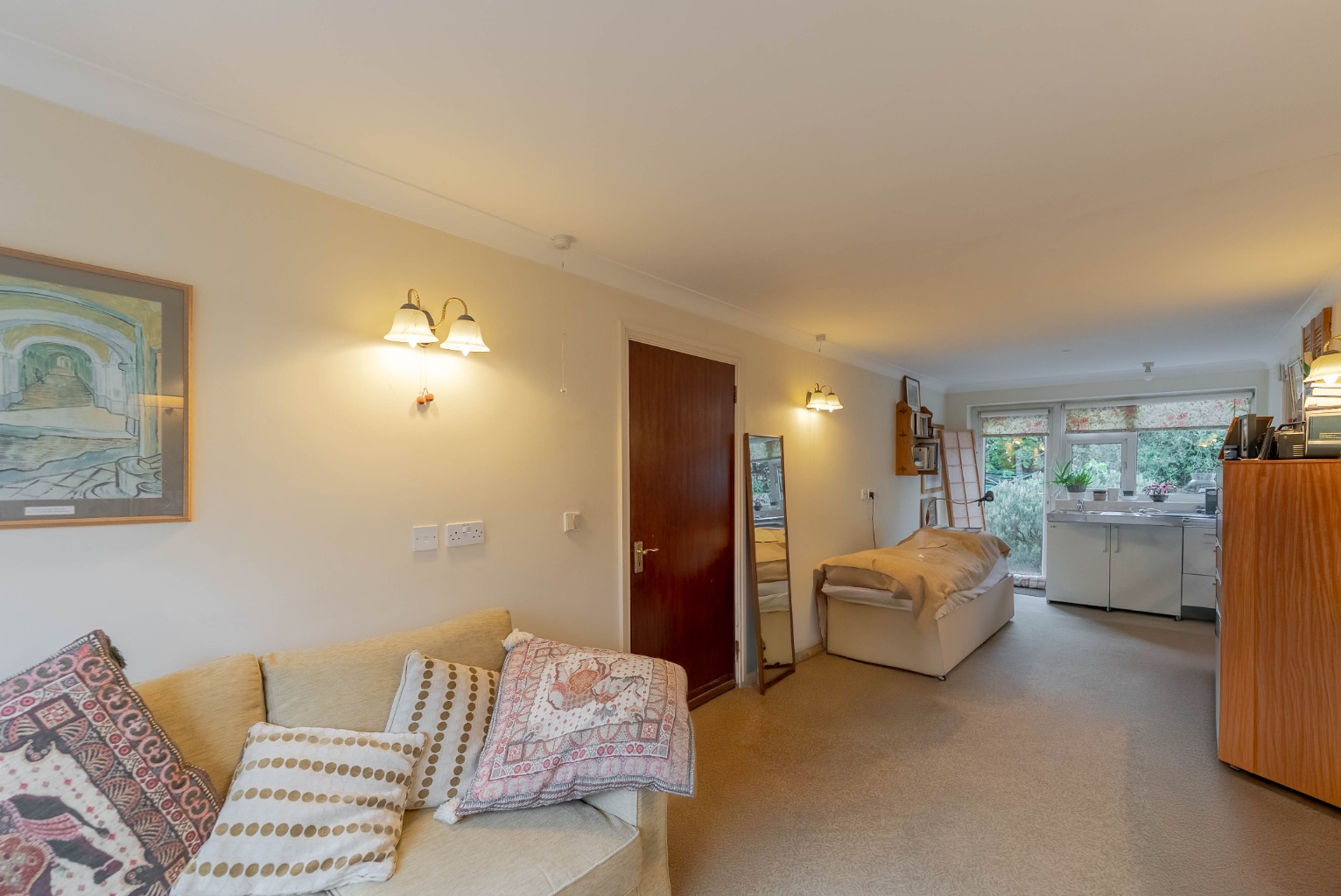 4 bed detached house for sale in Willow Close, Cambridgeshire  - Property Image 15