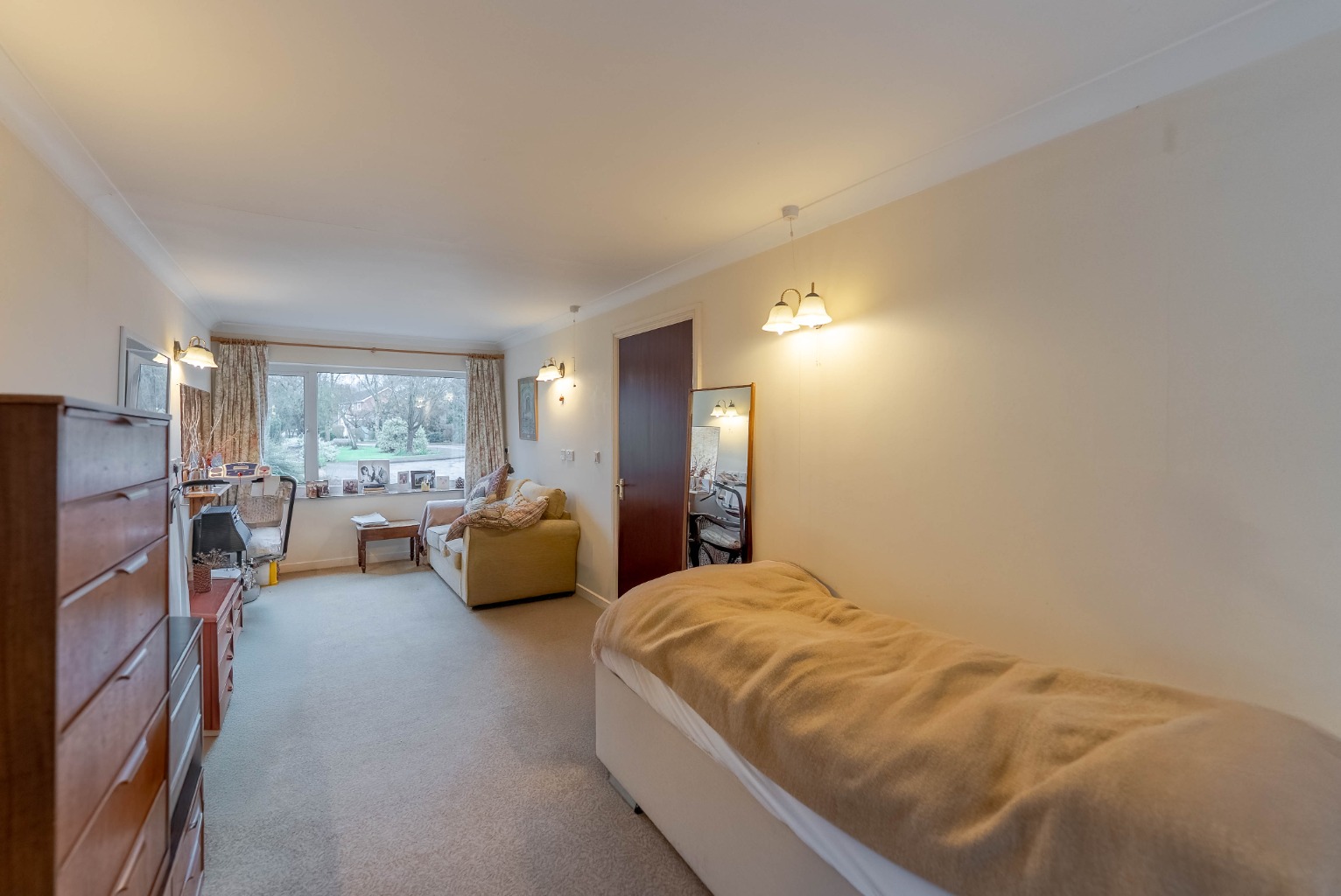 4 bed detached house for sale in Willow Close, Cambridgeshire  - Property Image 11