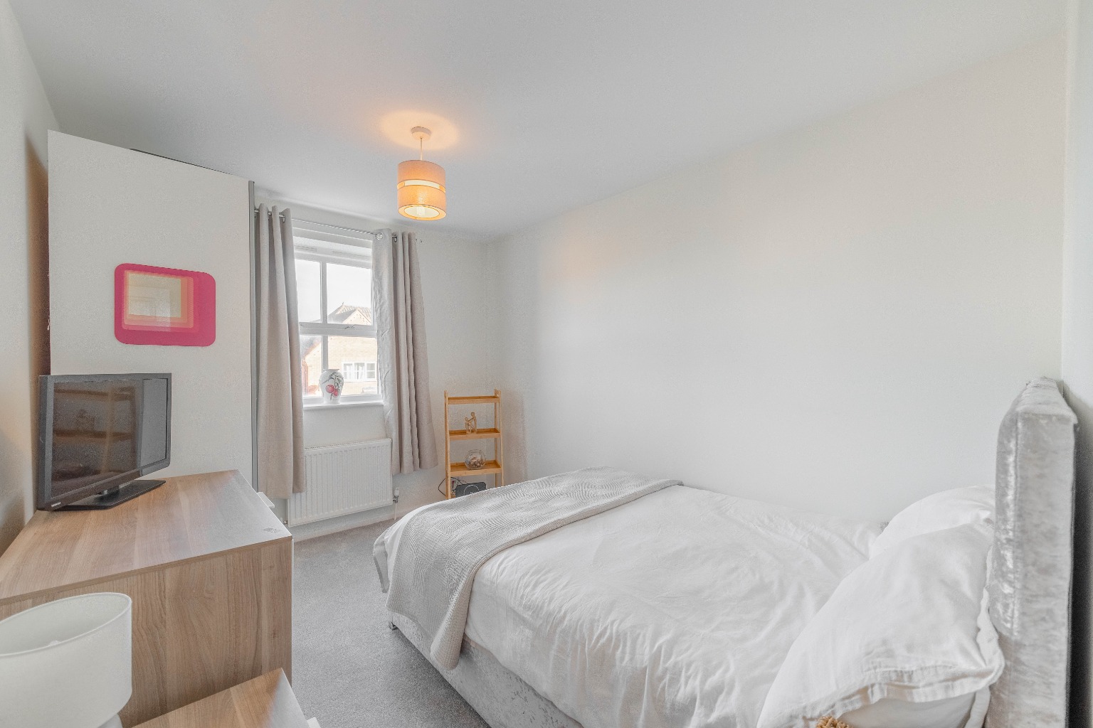 3 bed semi-detached house for sale in Orchard Close, Cambridgeshire  - Property Image 9