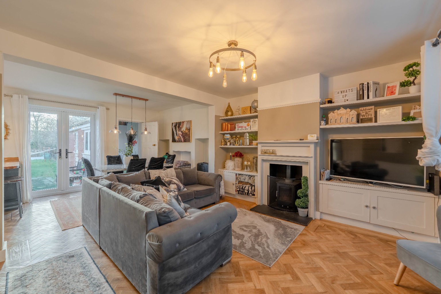 4 bed semi-detached house for sale in West End, Cambridgeshire  - Property Image 4