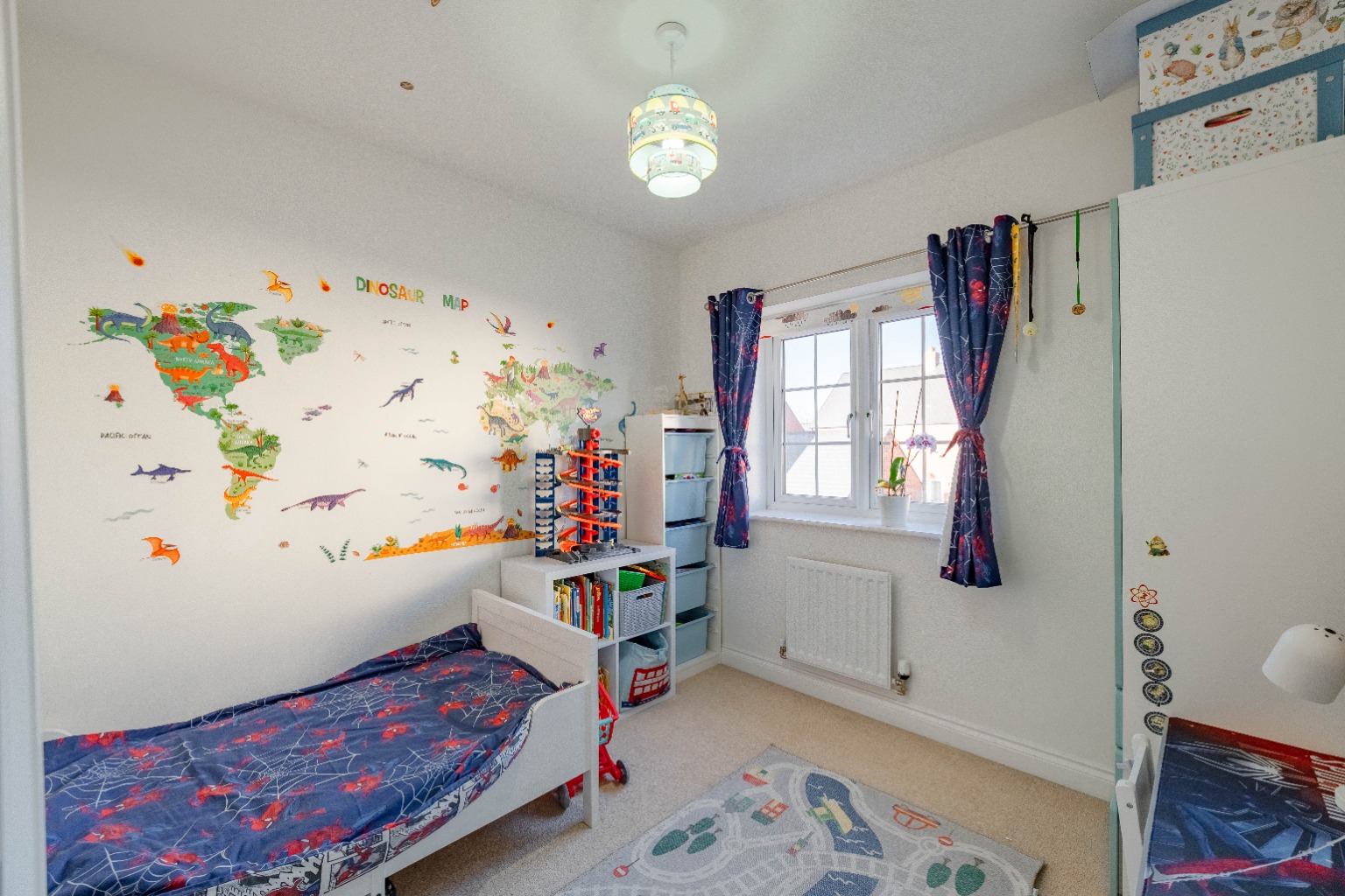 3 bed terraced house for sale in Hetley Close, Cambridgeshire  - Property Image 11