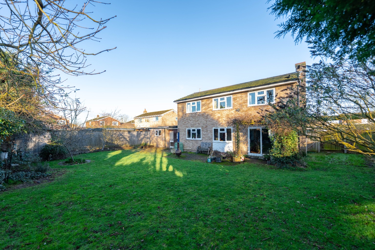 4 bed detached house for sale in Greenfields, Cambridgeshire  - Property Image 4