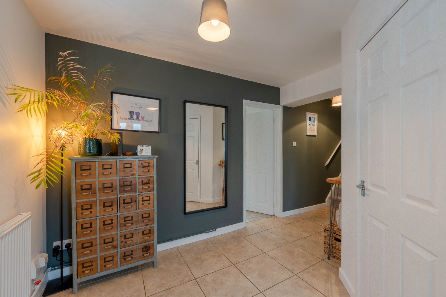 3 bed semi-detached house for sale in Abbott Close, Huntingdon  - Property Image 10