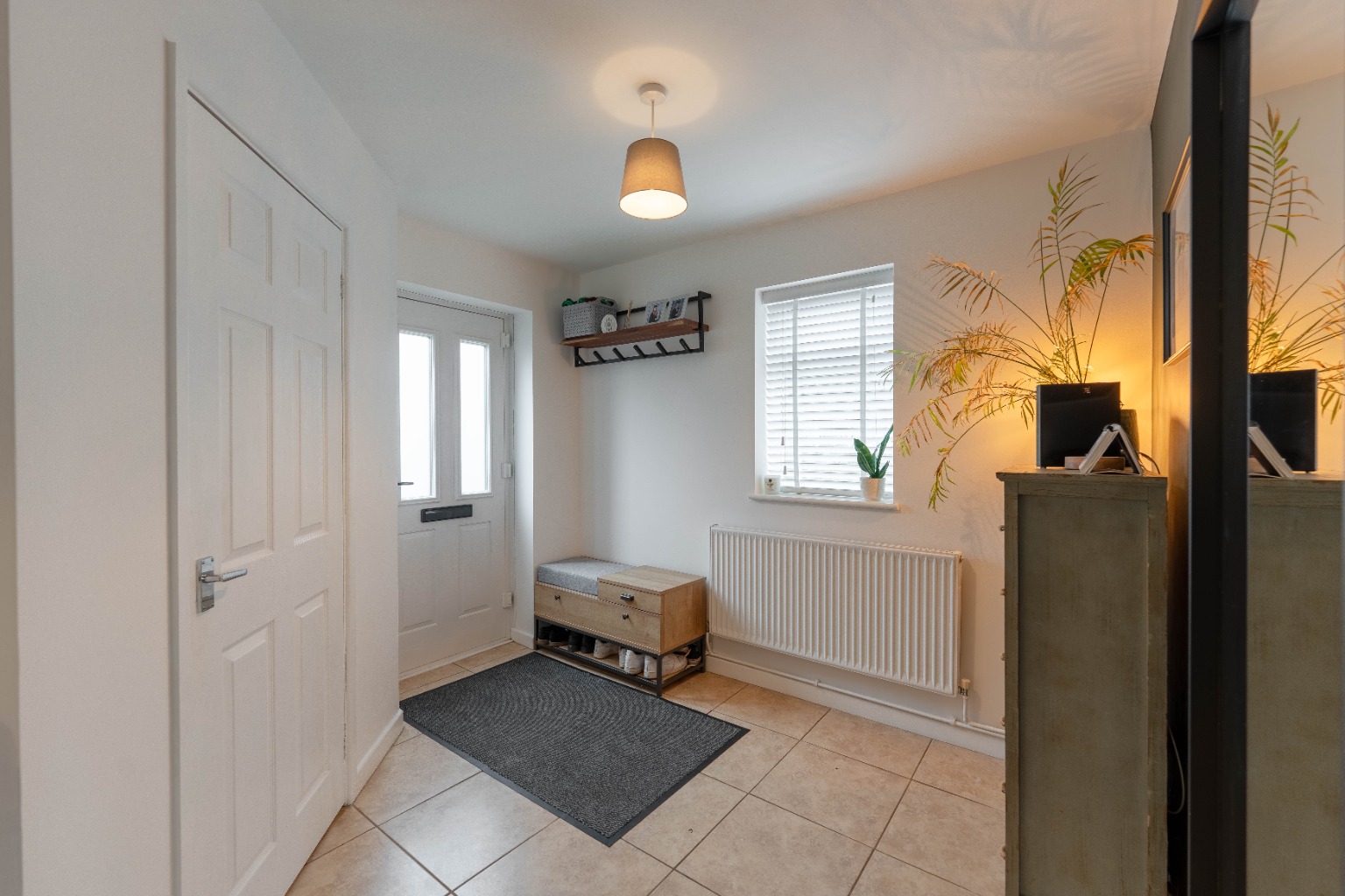 3 bed semi-detached house for sale in Abbott Close, Huntingdon 8