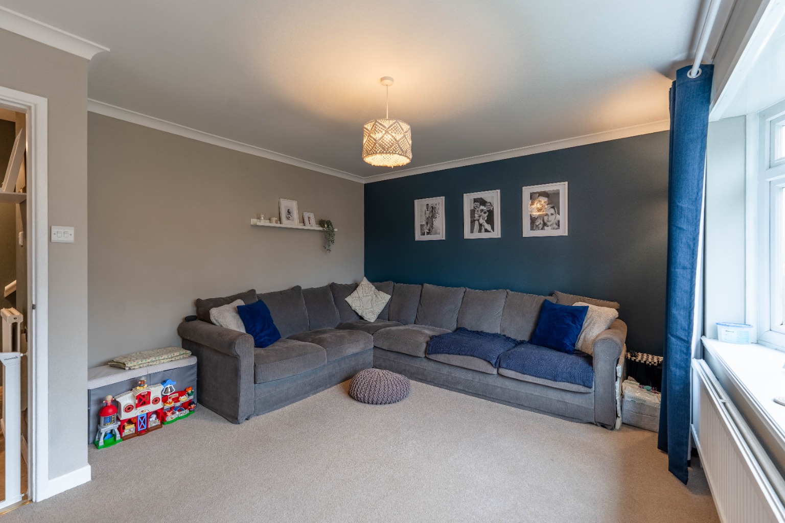 3 bed semi-detached house for sale in Abbott Close, Huntingdon  - Property Image 5