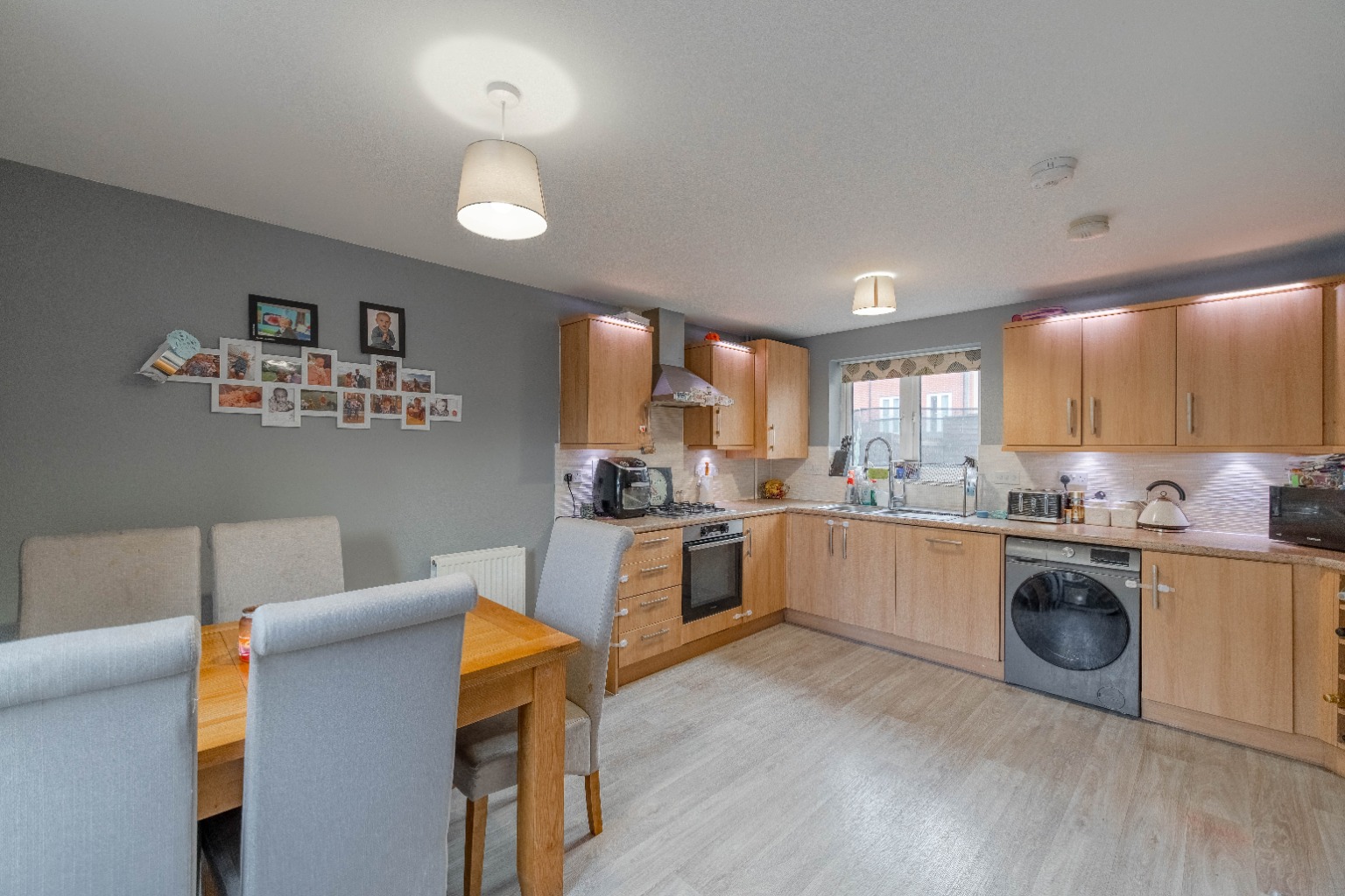 3 bed semi-detached house for sale in Freston Close, St. Ives 5