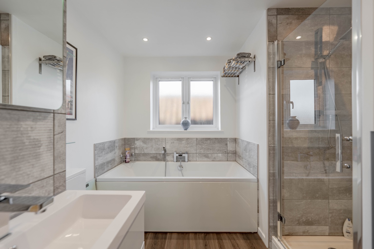 4 bed link detached house for sale in Pipers Lane, Huntingdon  - Property Image 16