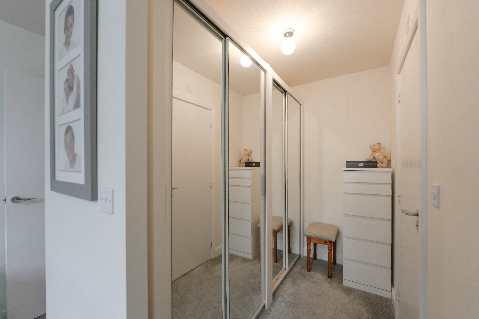 5 bed detached house for sale in Central Avenue, Cambridgeshire  - Property Image 13