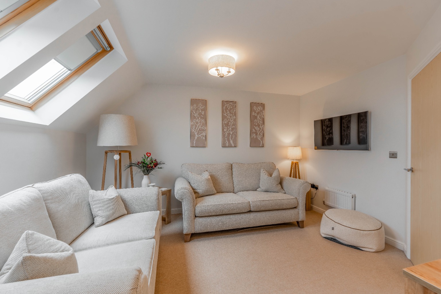 2 bed penthouse for sale in Stokes Drive, Huntingdon 4