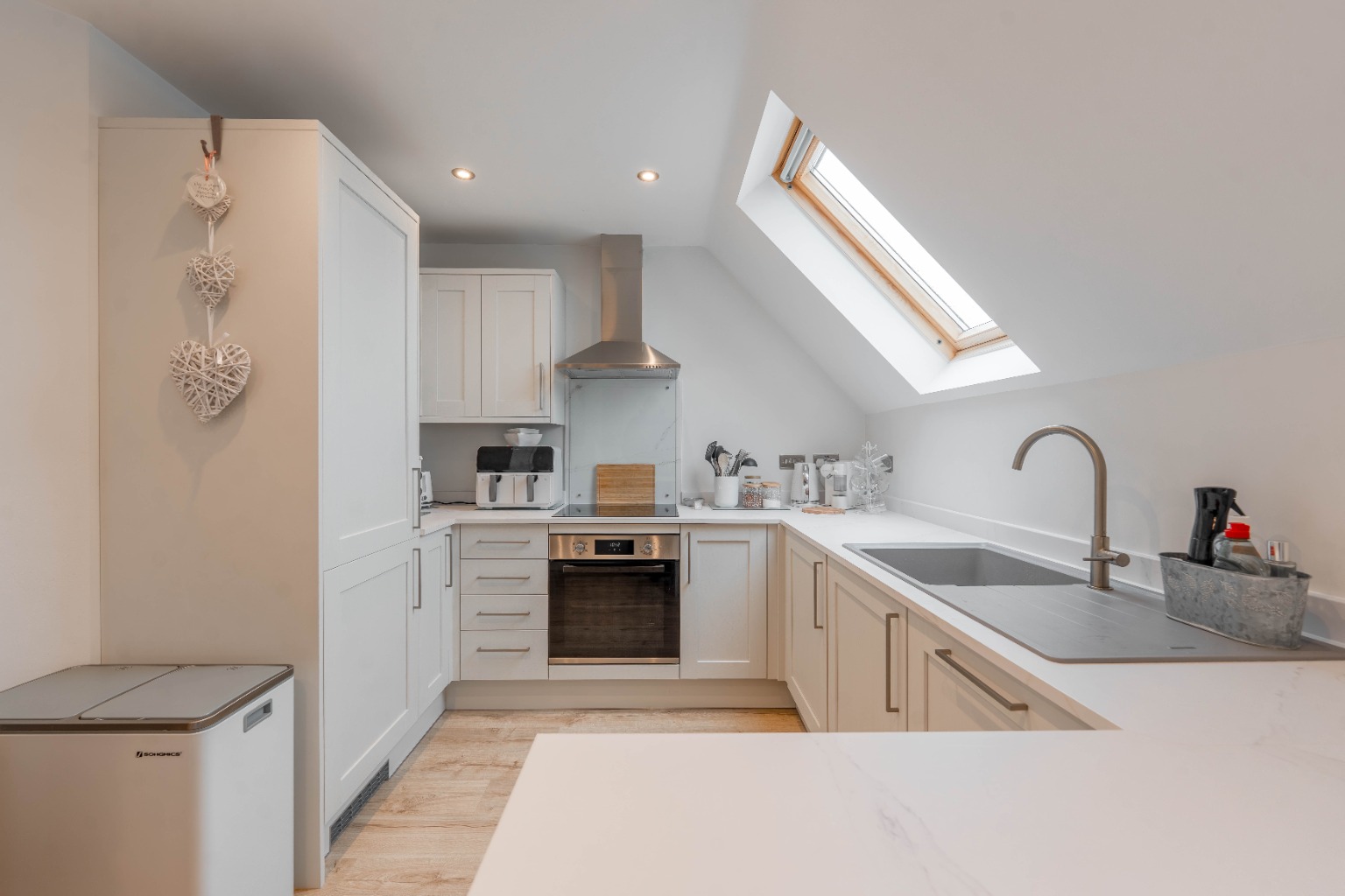 2 bed penthouse for sale in Stokes Drive, Huntingdon  - Property Image 3