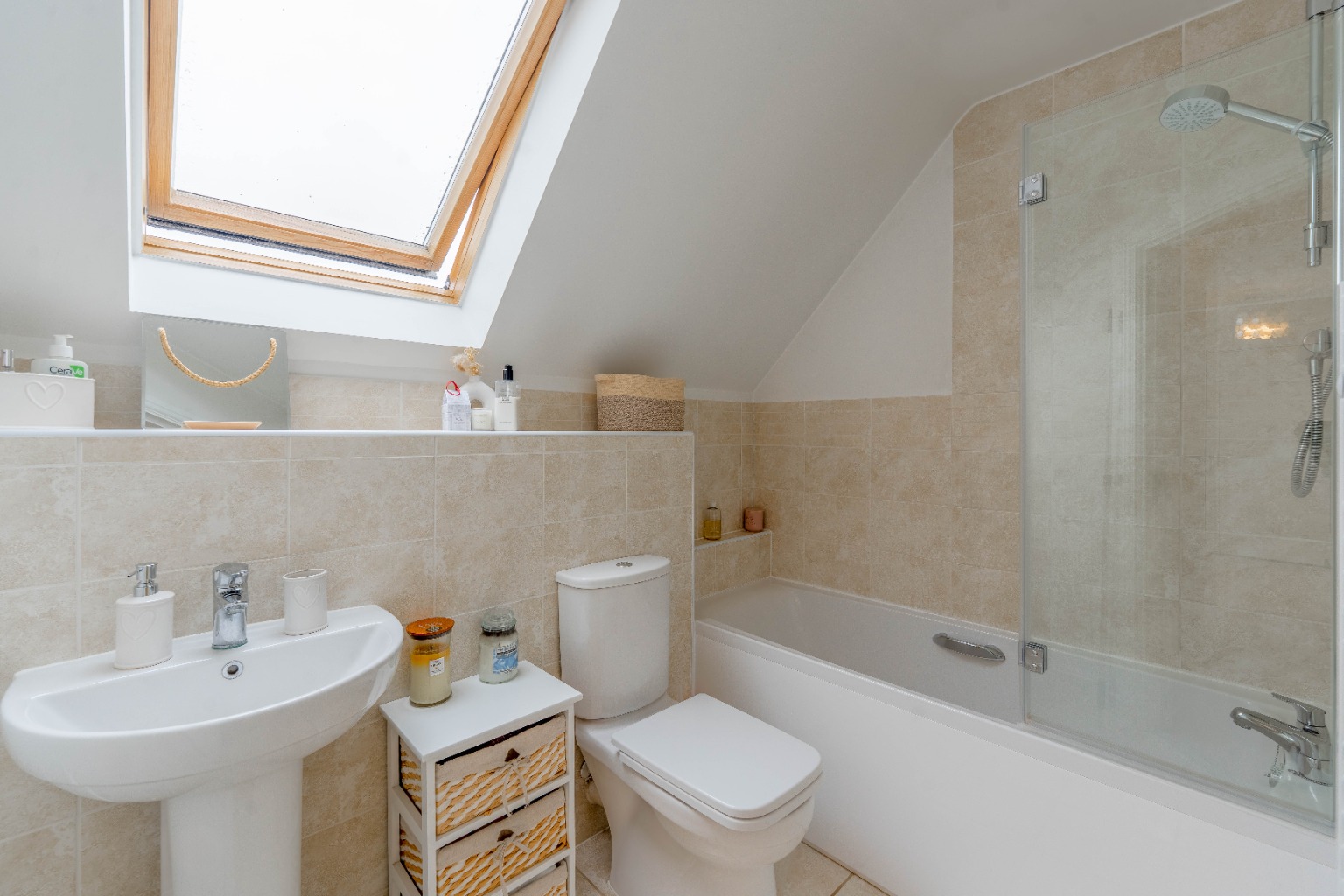 2 bed penthouse for sale in Stokes Drive, Huntingdon 12