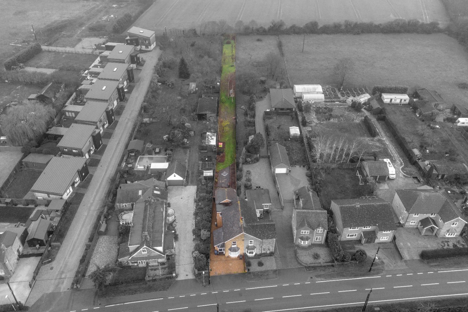 4 bed semi-detached house for sale in Earith Road, Huntingdon  - Property Image 22