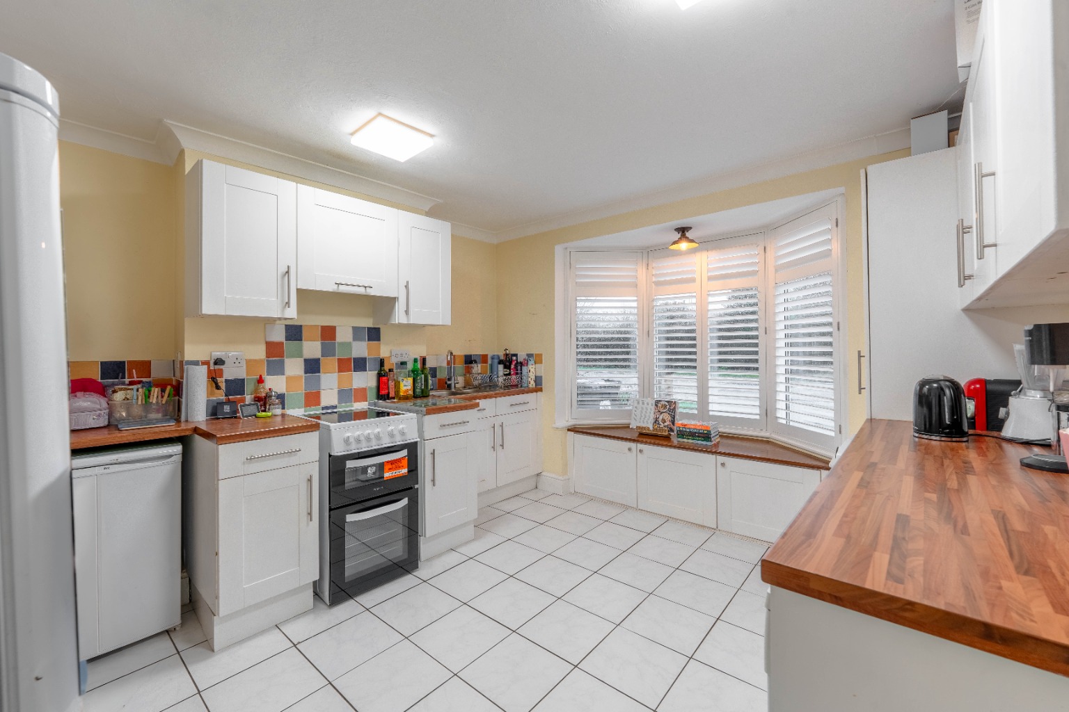 4 bed semi-detached house for sale in Earith Road, Huntingdon  - Property Image 3