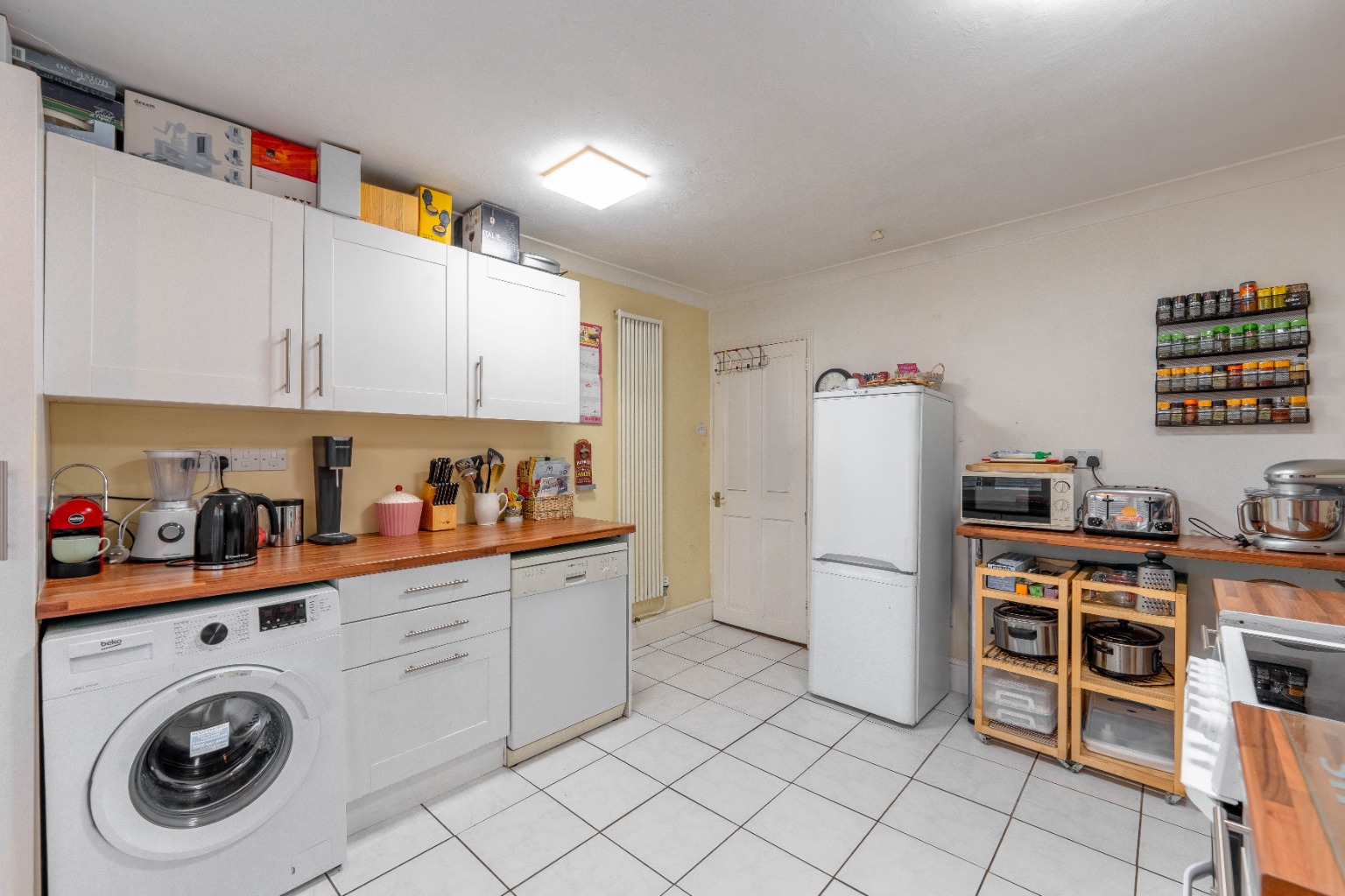 4 bed semi-detached house for sale in Earith Road, Huntingdon  - Property Image 9