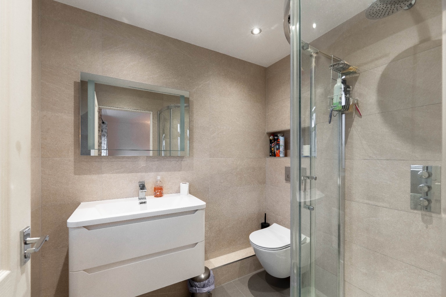 4 bed semi-detached house for sale in Earith Road, Huntingdon  - Property Image 19