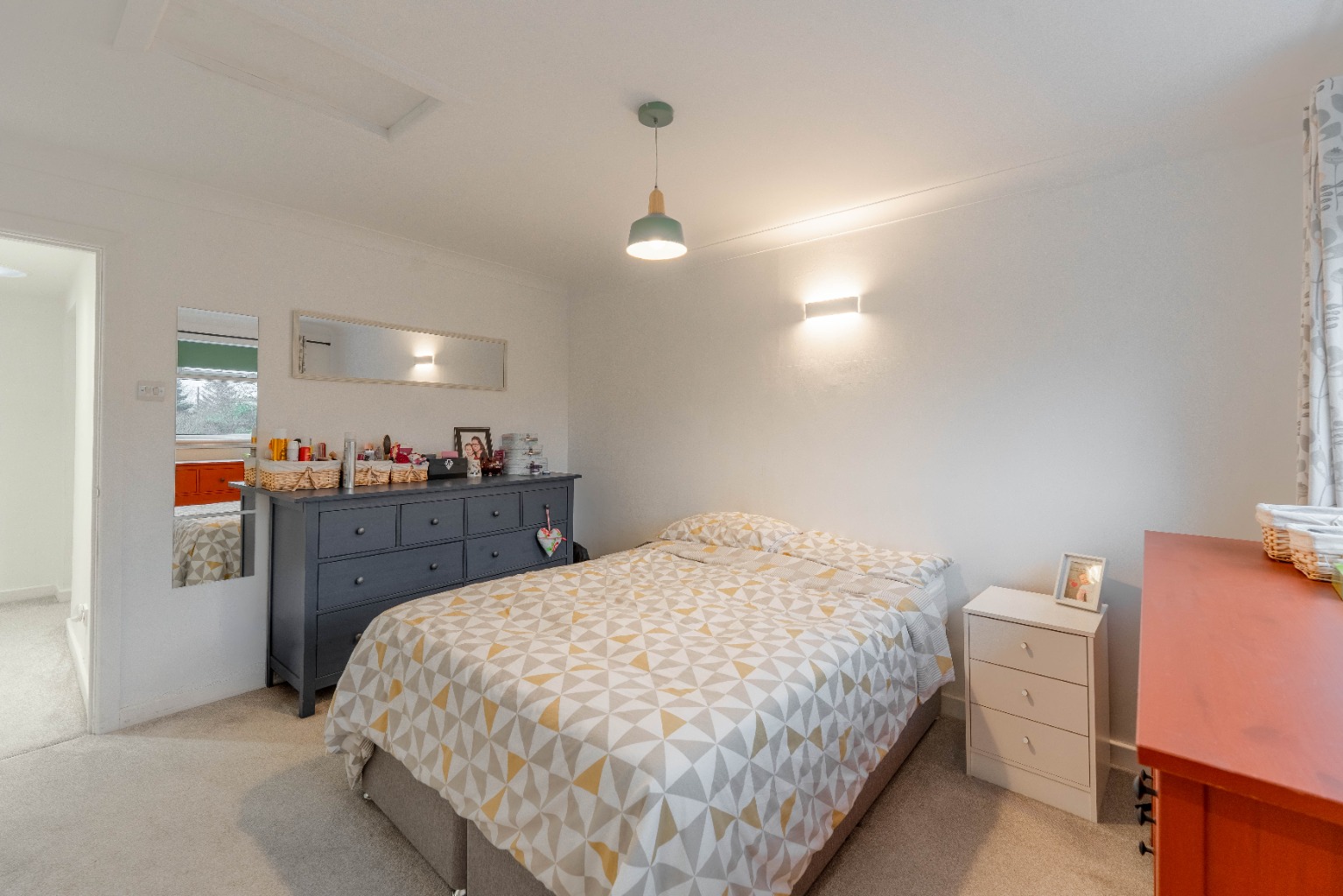 4 bed semi-detached house for sale in Earith Road, Huntingdon 13