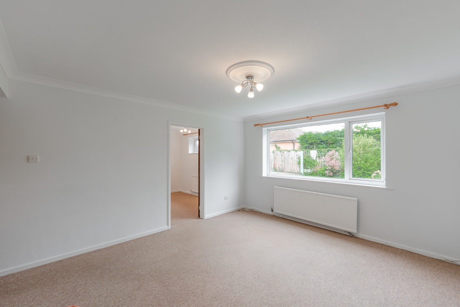 2 bed ground floor flat for sale in Warren Road, St. Ives  - Property Image 6