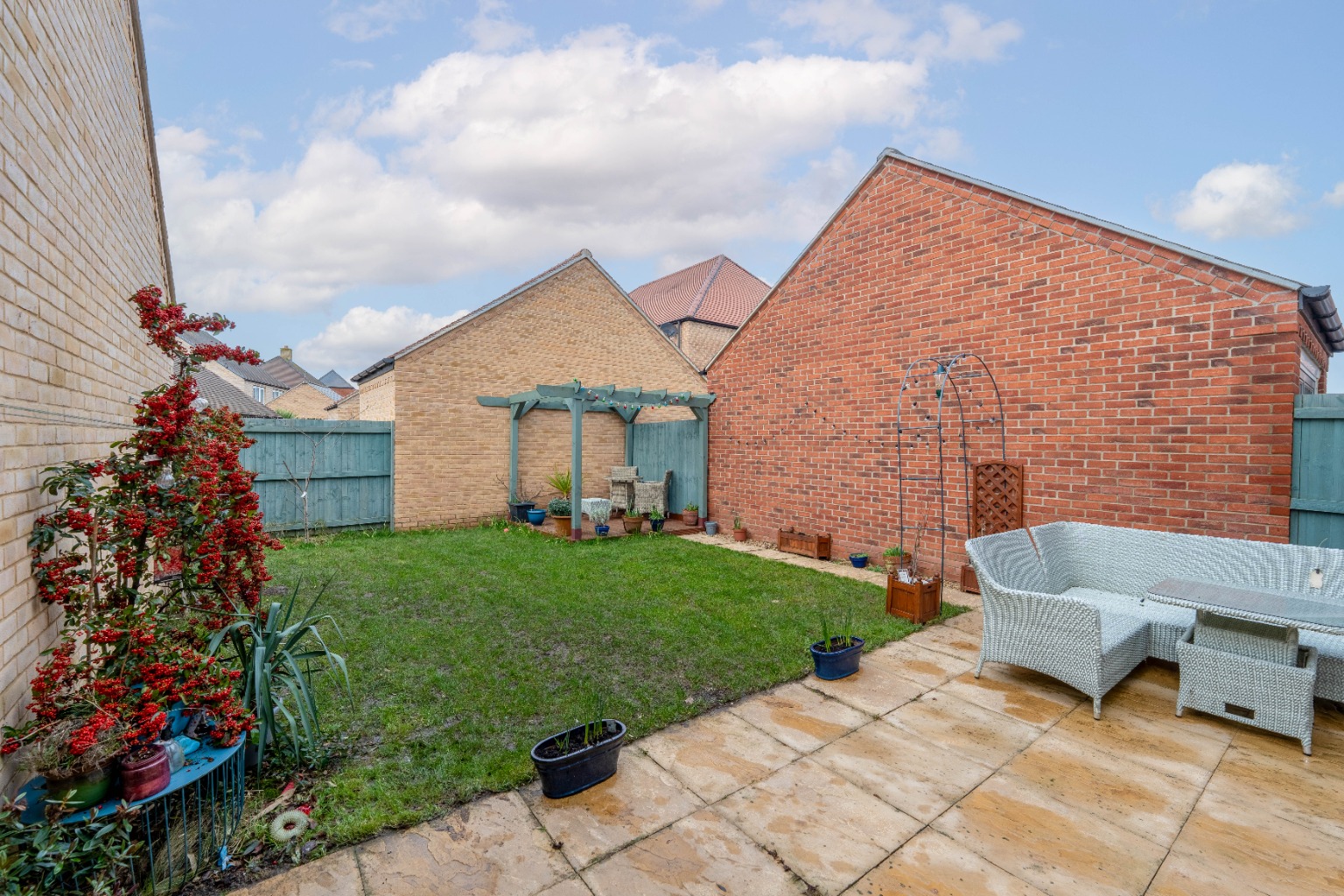 4 bed detached house for sale in Tiptoff Close, Cambridgeshire  - Property Image 16