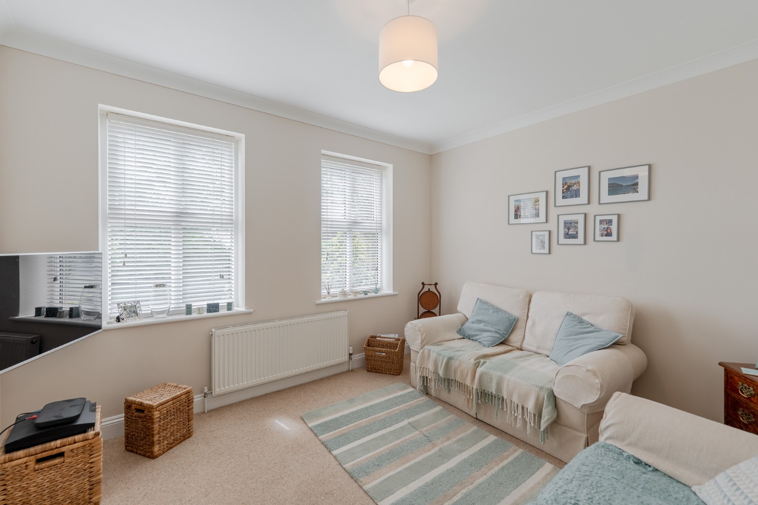4 bed detached house for sale in South Street, Huntingdon 6