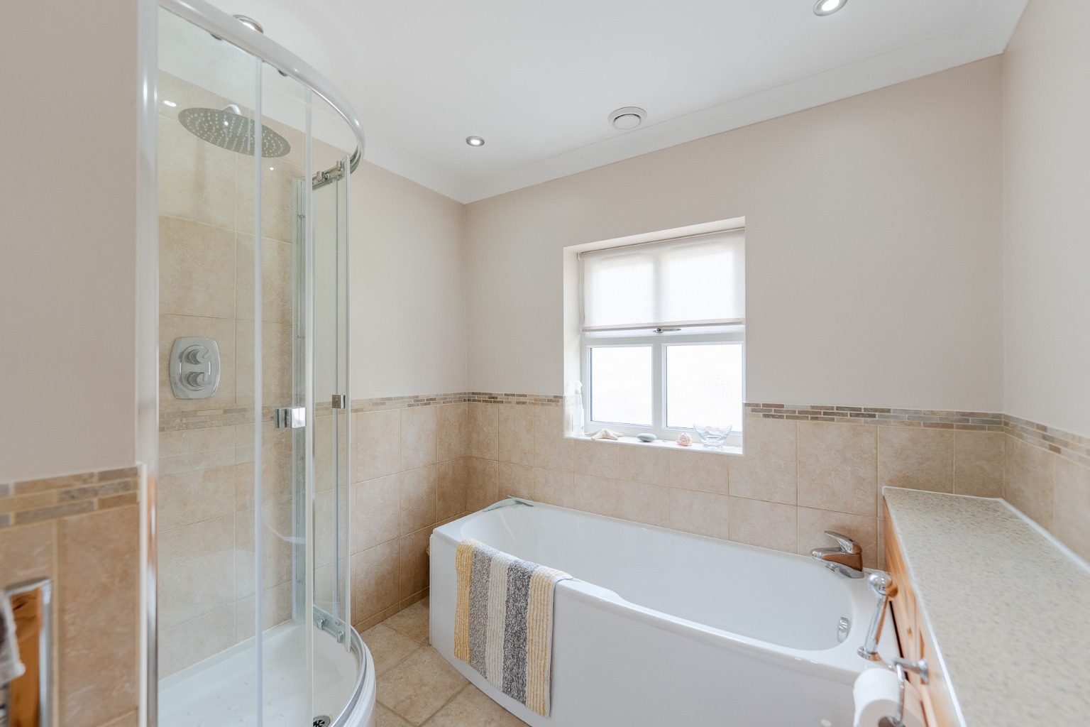 4 bed detached house for sale in South Street, Huntingdon 19