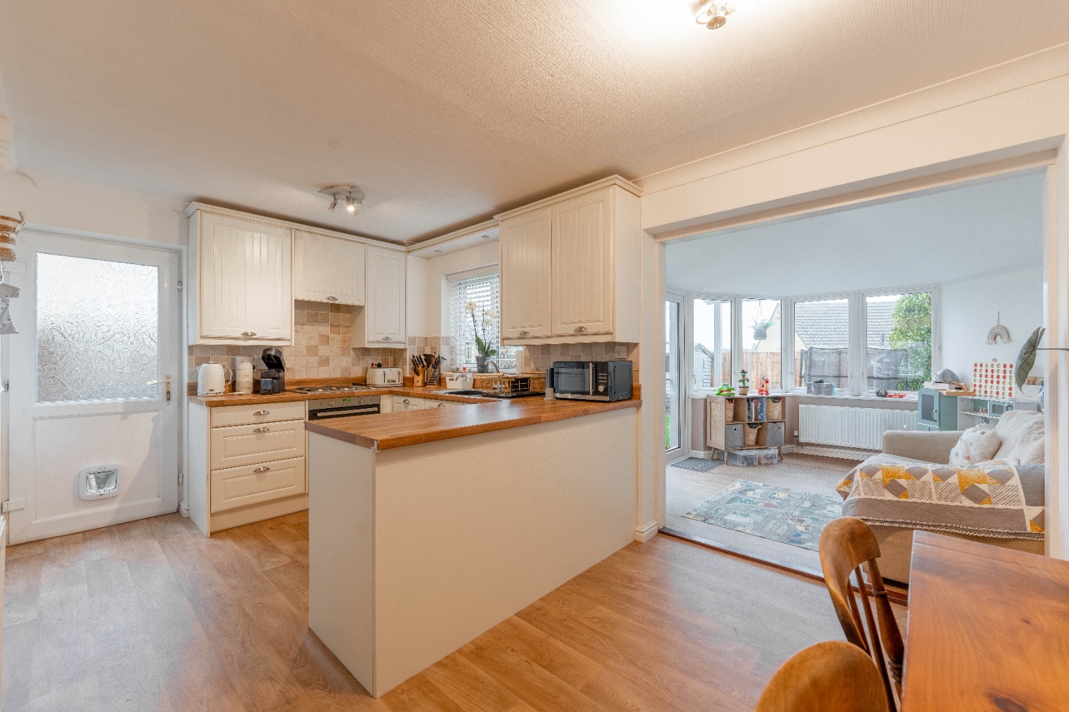 3 bed link detached house for sale in Hillfield, Huntingdon  - Property Image 8