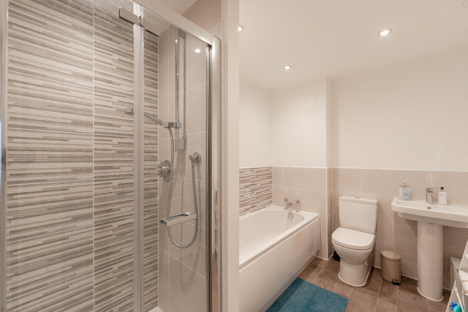 3 bed town house for sale in Blaine Road, Cambridgeshire  - Property Image 13