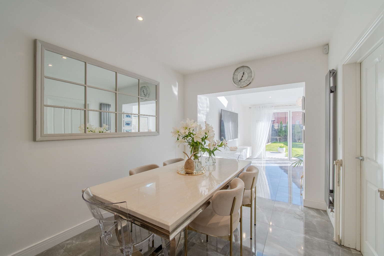 4 bed detached house for sale in Lesley Way, Cambridgeshire  - Property Image 10