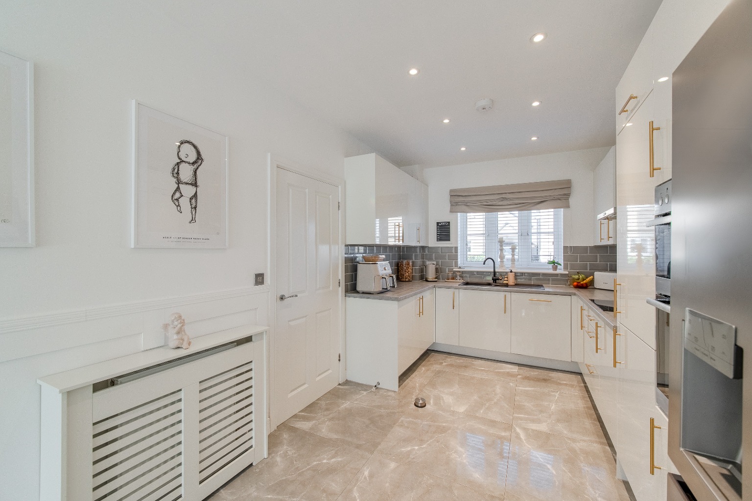 4 bed detached house for sale in Lesley Way, Cambridgeshire 8