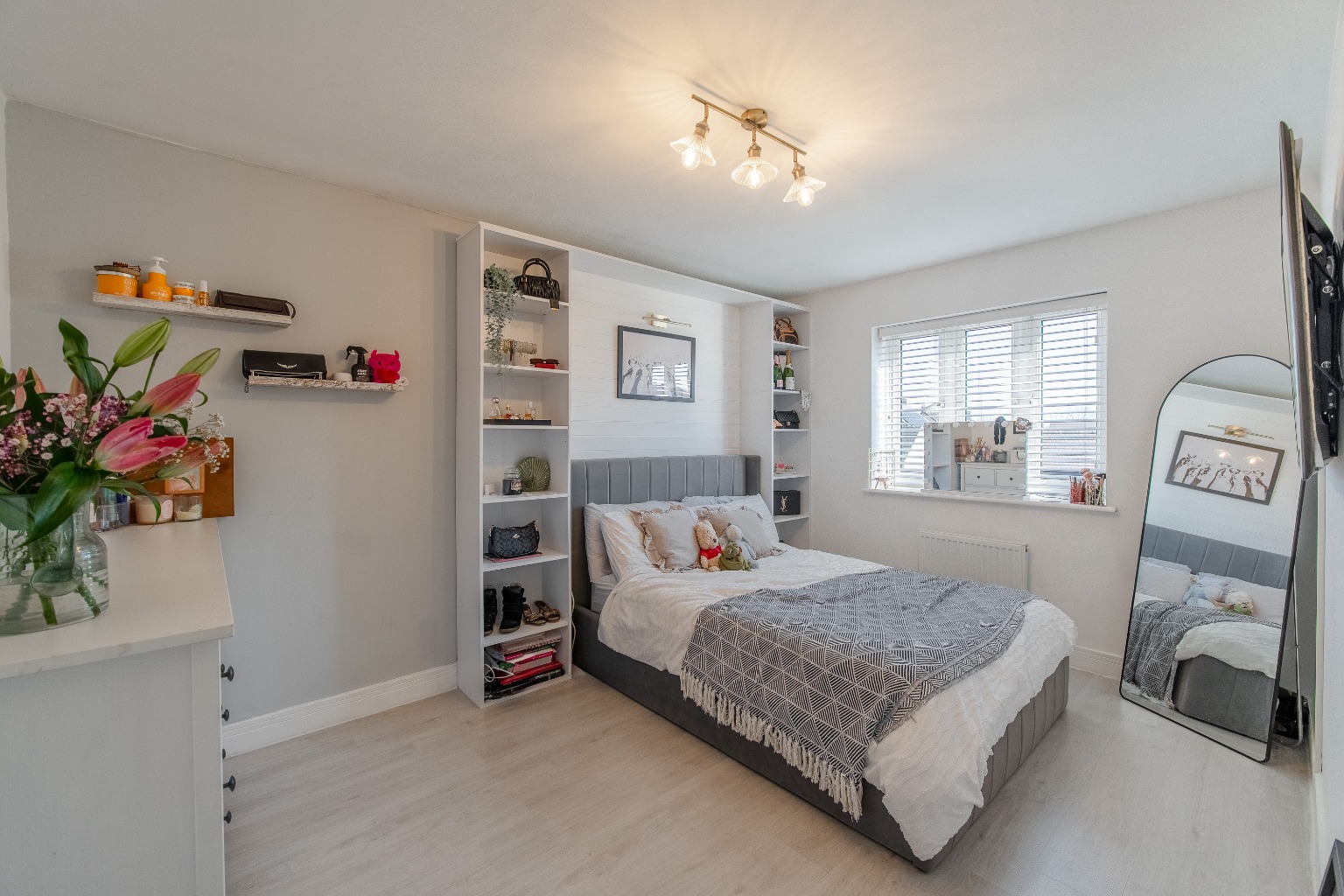 4 bed detached house for sale in Lesley Way, Cambridgeshire  - Property Image 16