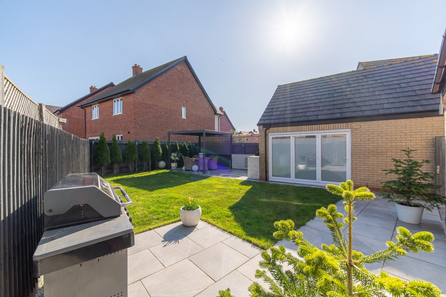 4 bed detached house for sale in Lesley Way, Cambridgeshire  - Property Image 20